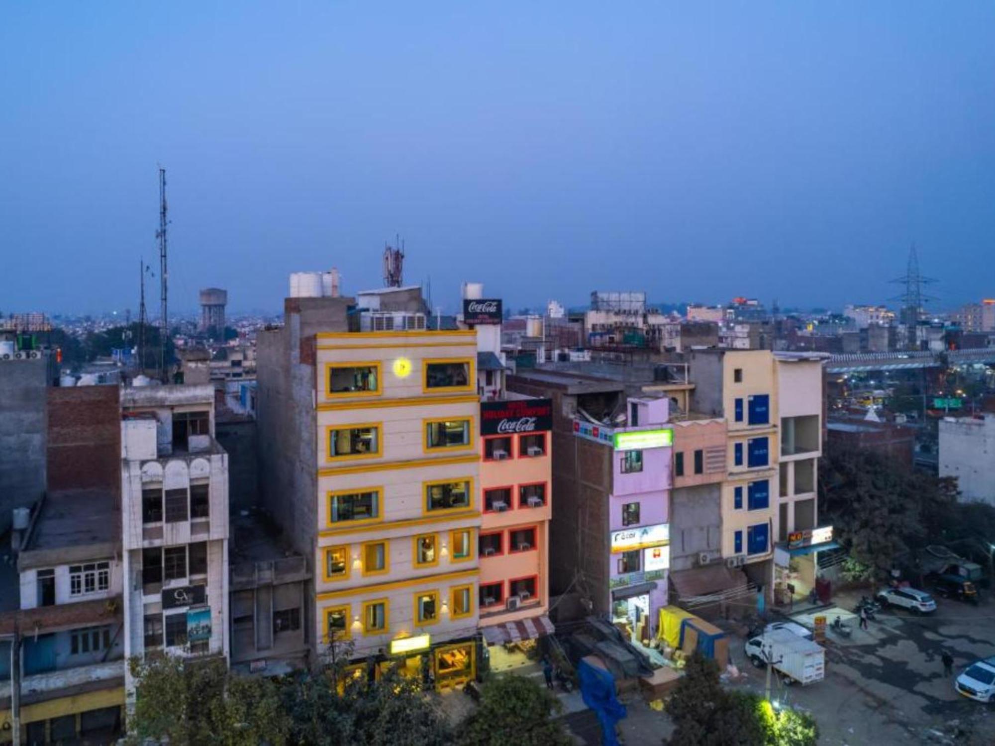 The Hosteller Amritsar, Near Golden Temple Zewnętrze zdjęcie